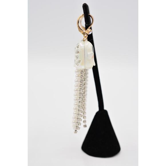 Betsey Johnson Ghost Earrings Halloween Glow In The Dark Dangle Pearl NWOT BinAO - Picture 8 of 12